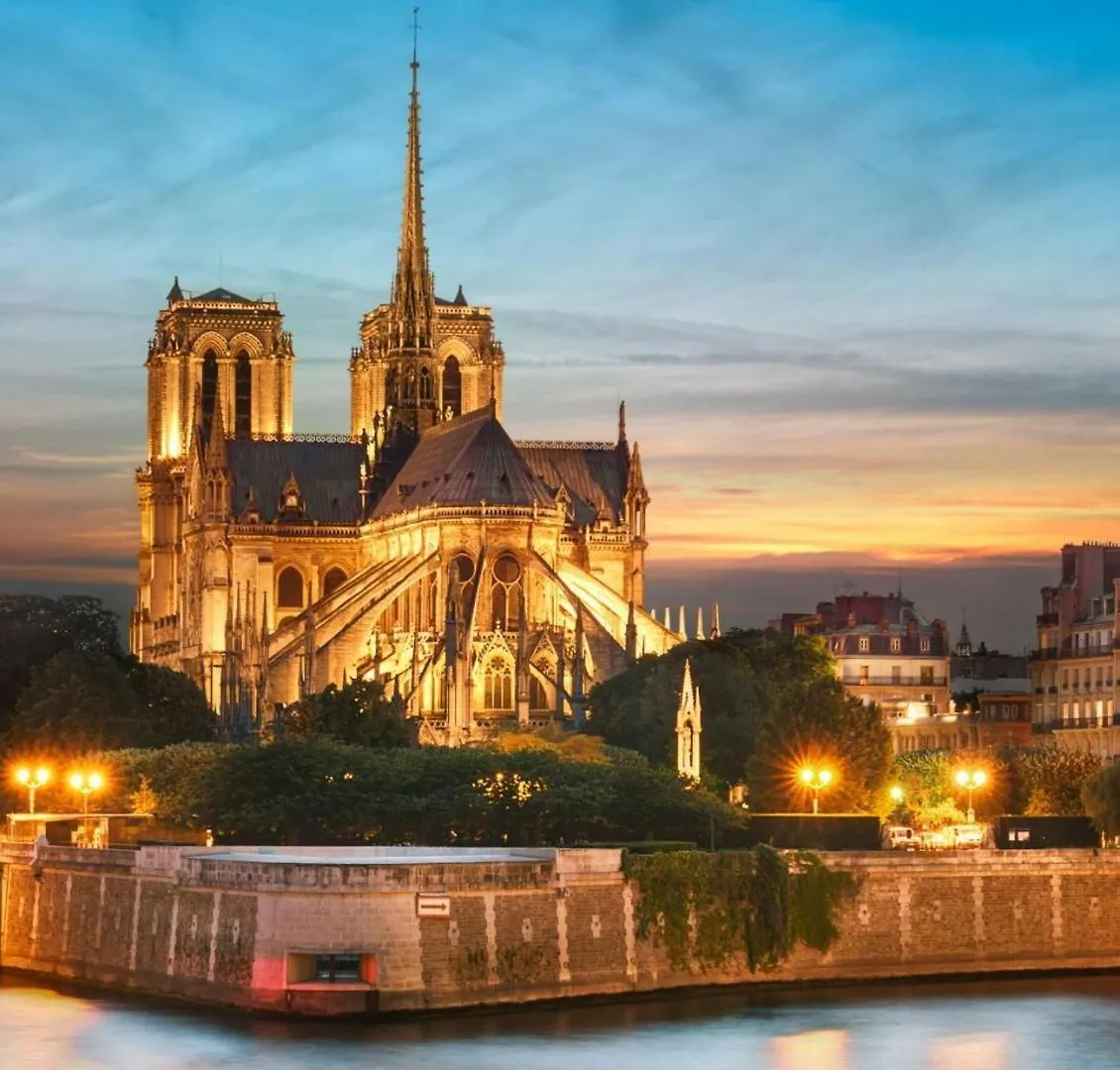 Best Central Chambres Privees - Seine & Louvre In The Connected Heart Of Paris 0*,