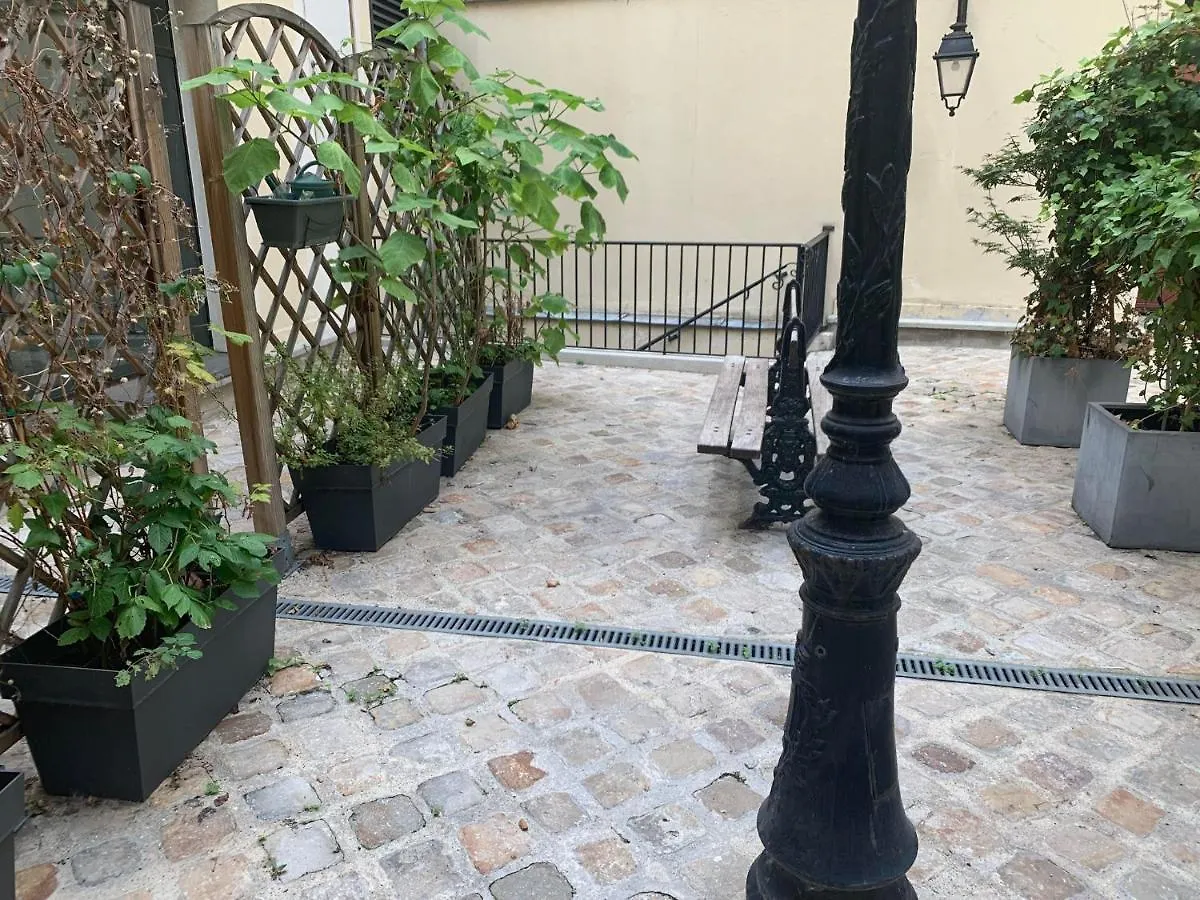 Homestay Best Central Chambres Privees - Seine & Louvre In The Connected Heart Of Paris